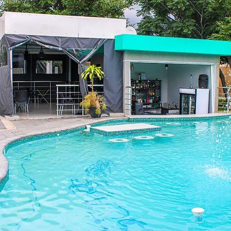 The Escape Lodge Lusaka Extérieur photo