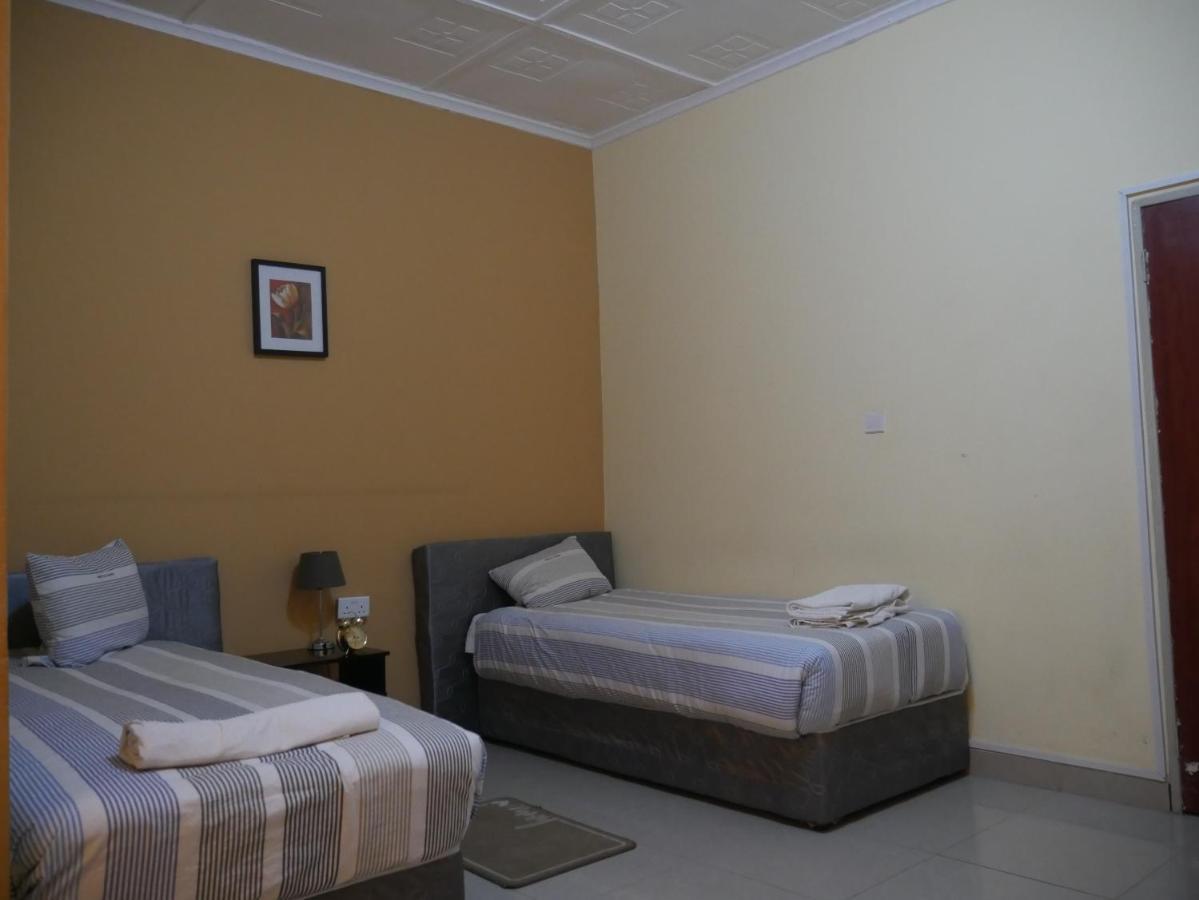 The Escape Lodge Lusaka Extérieur photo